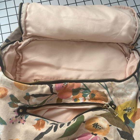 Cute backpack - Picture 3 of 4